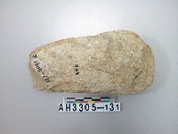 藏品(中型舌刃打製石斧)的圖片